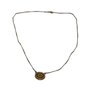 VINTAGE Avon Necklace with Small Oval Detailed Accent